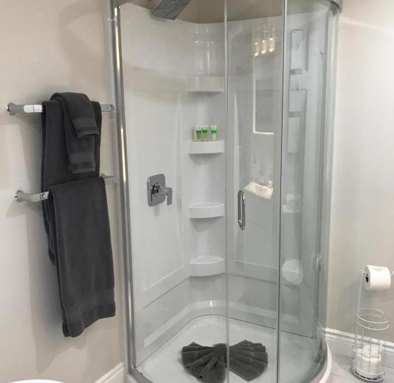 غرفة قياسية, Tattingstone Inn