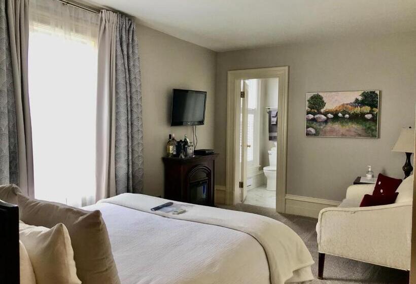 Номер Стандарт, Tattingstone Inn