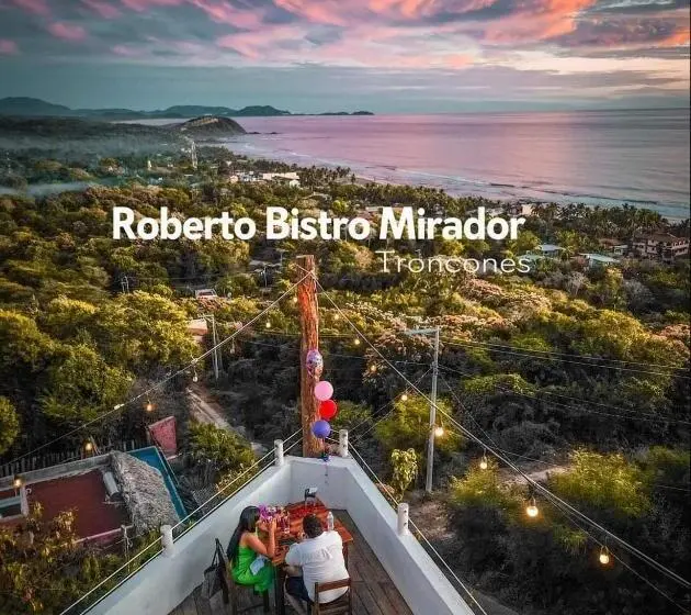 ビラホテル１ベッドルーム, Villas Roberto S Bistro Mirador