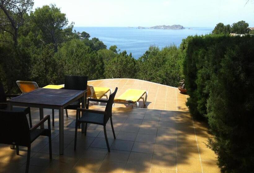 Номер Стандарт, Hostal Cala Moli