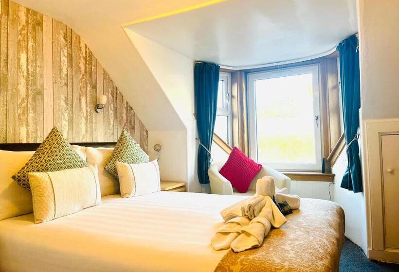 Номер Стандарт Вид на Озеро, Rowantreebank Bed And Breakfast