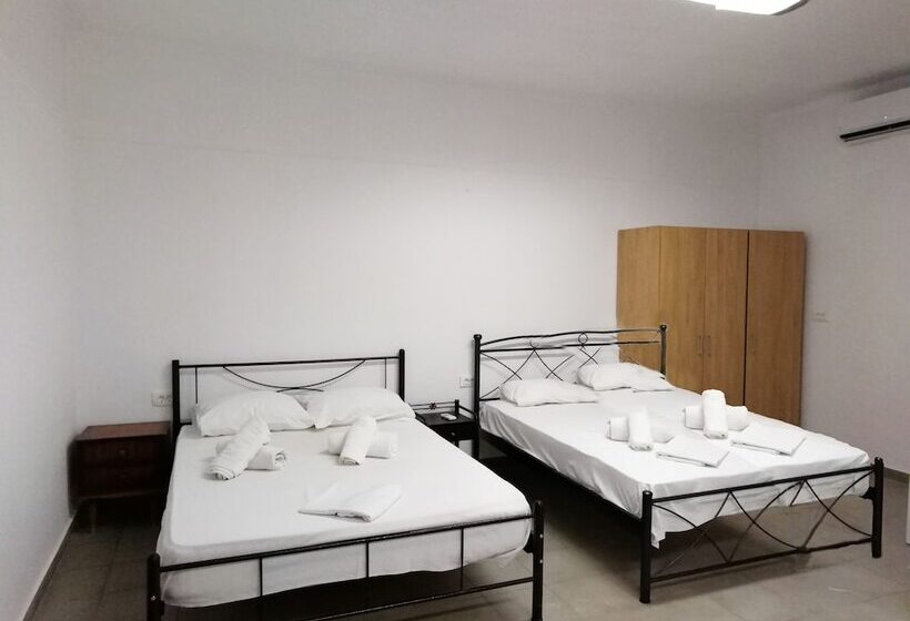 Студия Deluxe, Dodo S Santorini