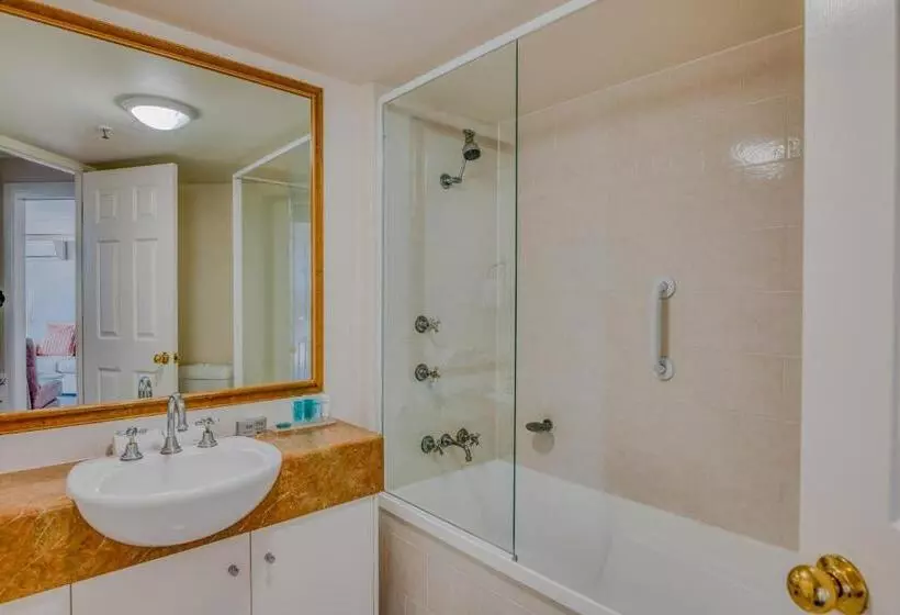 آپارتمان 1 خوابه, Bel Air On Broadbeach   Official