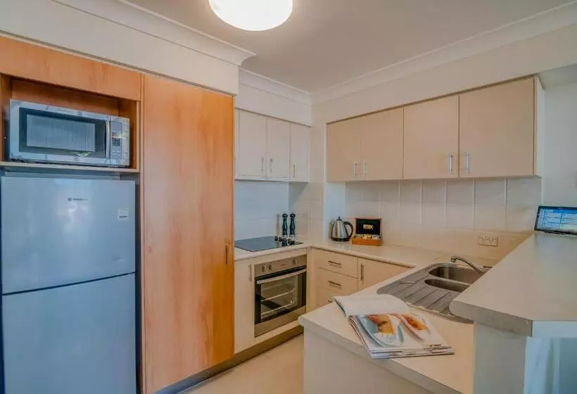 آپارتمان سوپریور 1 خوابه با چشم‌انداز دریا, Bel Air On Broadbeach   Official