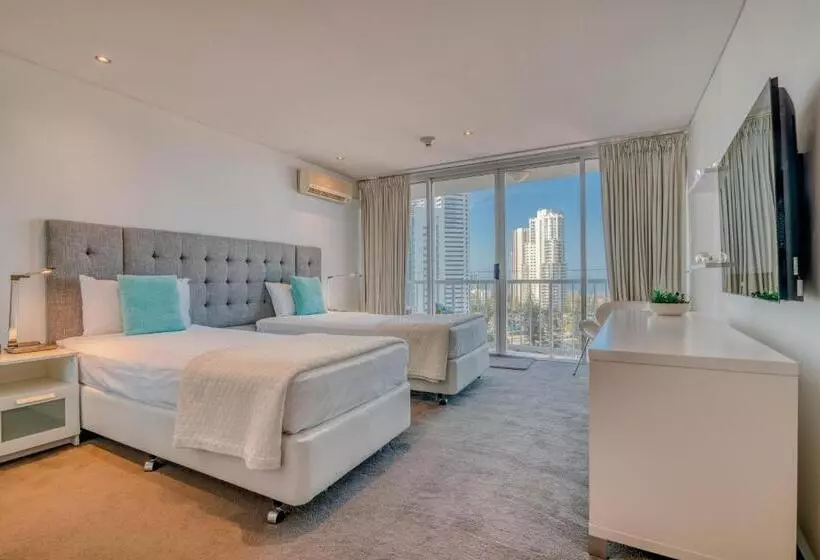آپارتمان ممتاز دوخوابه رو به دریا, Bel Air On Broadbeach   Official