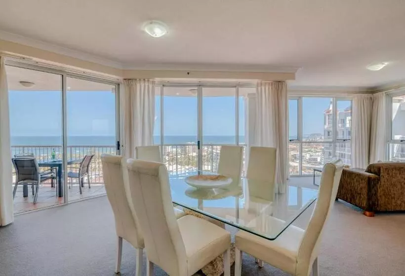 آپارتمان 2 خوابه با چشم‌انداز دریا, Bel Air On Broadbeach   Official