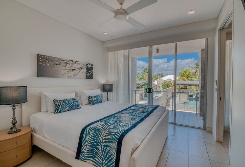 Апартаменты 1 Спальня с Балконом, Coconut Grove