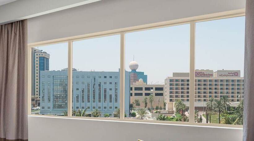 Номер Deluxe, Doubletree By Hilton Ras Al Khaimah
