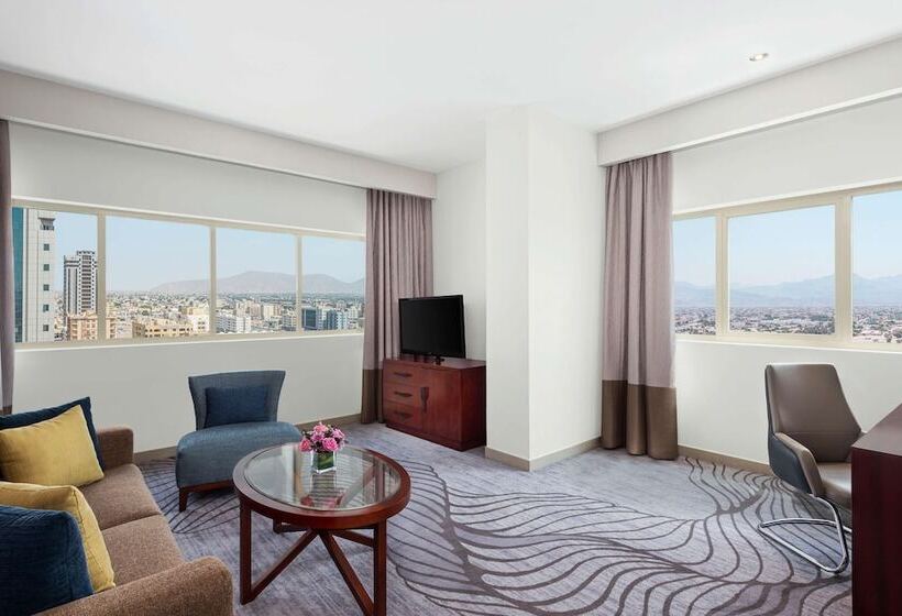 Люкс Семейный 2 Спальни, Doubletree By Hilton Ras Al Khaimah