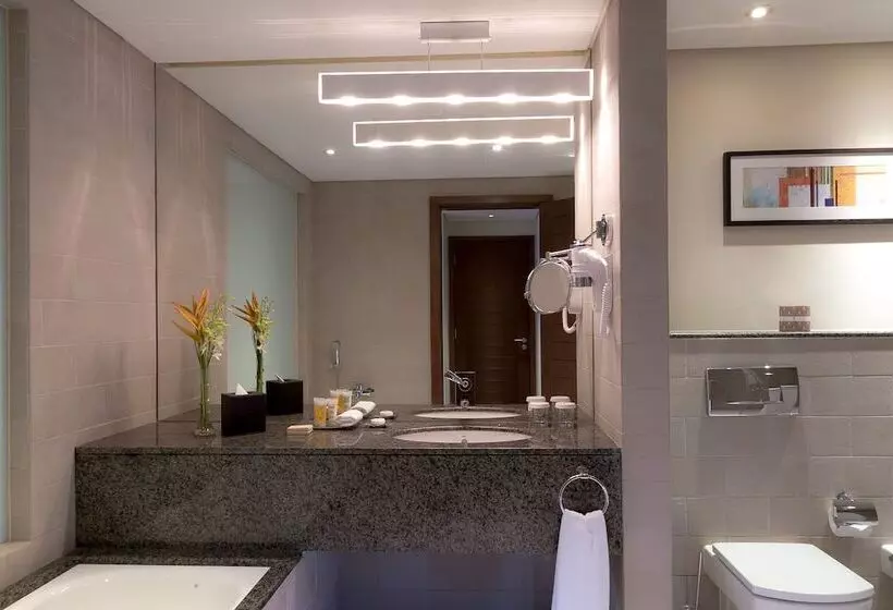 1ベッドルームアパートメント, Grand Millennium Al Wahda Hotel And Executive Apartments Abu Dhabi