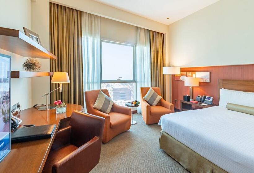 Номер Клуб, Grand Millennium Al Wahda Hotel And Executive Apartments Abu Dhabi
