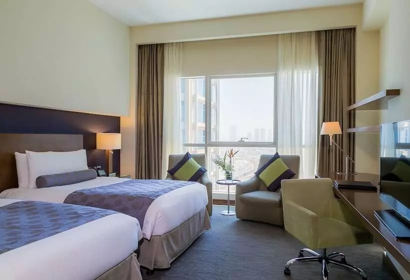 デラックスルーム, Grand Millennium Al Wahda Hotel And Executive Apartments Abu Dhabi