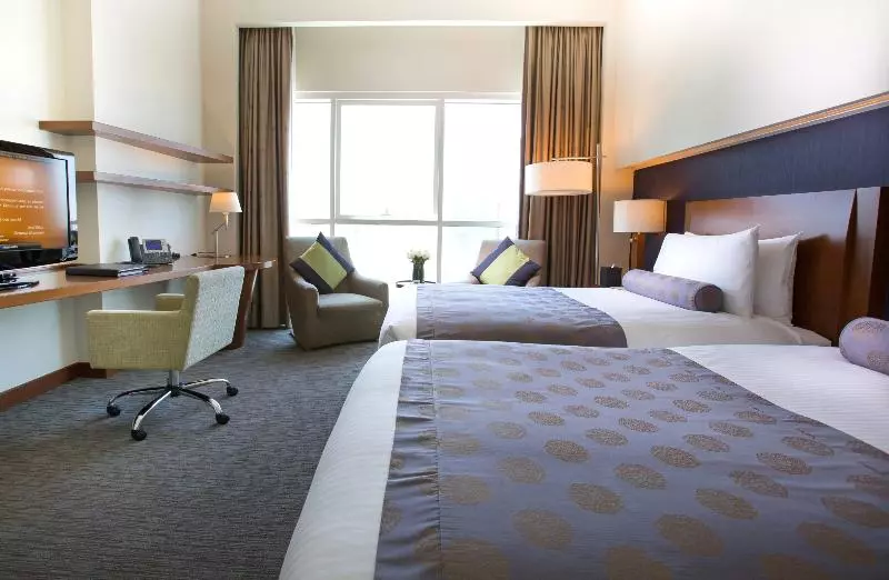 スーペリアールーム, Grand Millennium Al Wahda Hotel And Executive Apartments Abu Dhabi