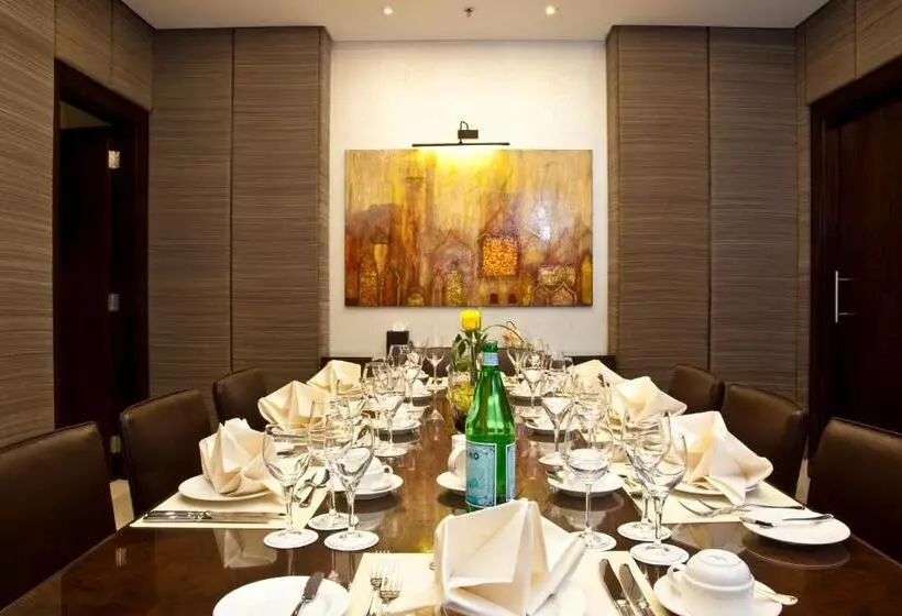 プレジデントスイートルーム, Grand Millennium Al Wahda Hotel And Executive Apartments Abu Dhabi