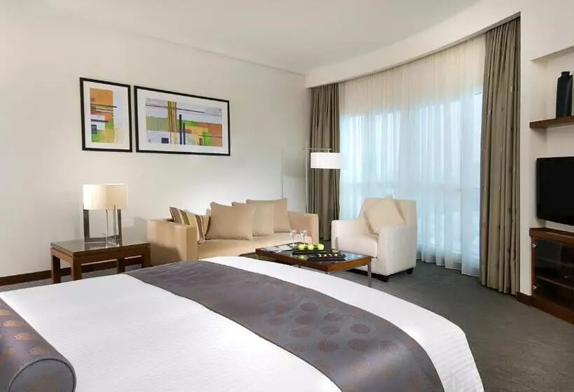 ジュニアスイート, Grand Millennium Al Wahda Hotel And Executive Apartments Abu Dhabi