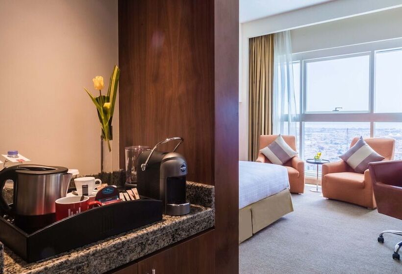 Номер Клуб, Grand Millennium Al Wahda Hotel And Executive Apartments Abu Dhabi