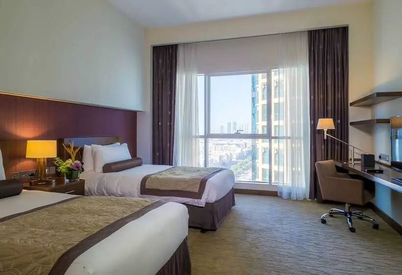 クラブルーム, Grand Millennium Al Wahda Hotel And Executive Apartments Abu Dhabi
