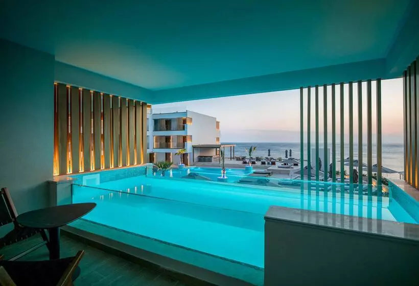 スタンダードルーム, Akasha Beach Hotel & Spa