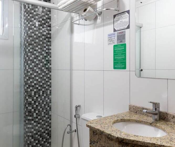 غرفة قياسية رباعية, Baviera Iguassu