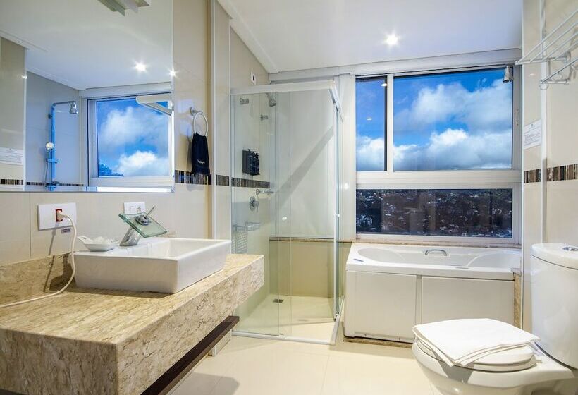 침실 1개 전망 아파트, Chris Park