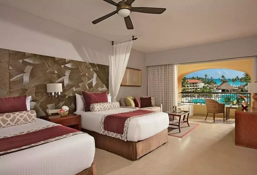 プールの見えるデラックスルーム, Dreams Royal Beach Punta Cana  All Inclusive