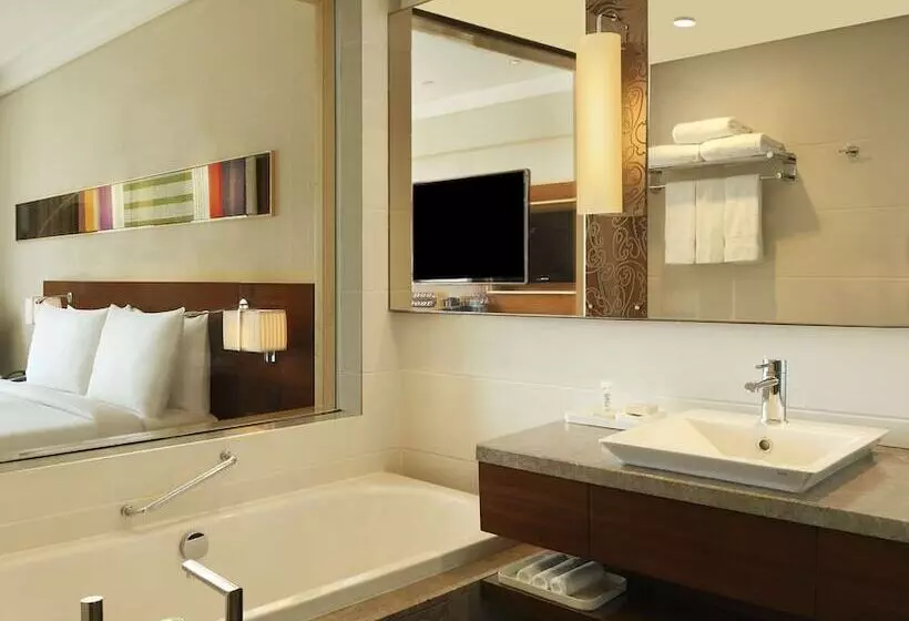 Standard Room King Size Bed