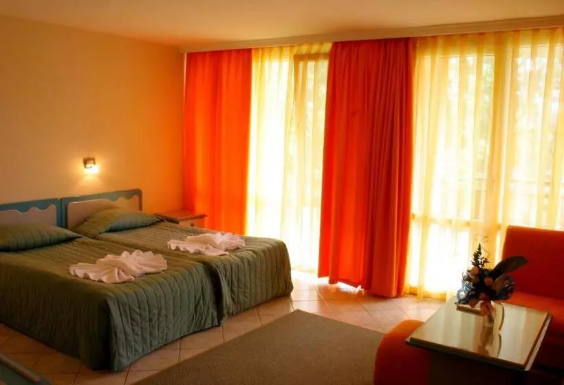 Standard-studio, Iskar & Aquapark   All Inclusive