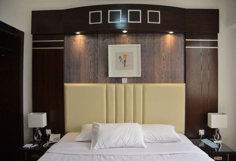 标准单人间, Kuwait Continental