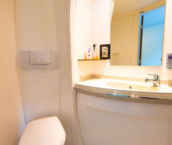 اتاق استاندارد, L Kvarntorget