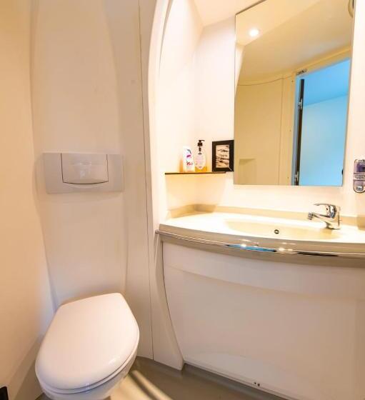 اتاق استاندارد یک نفره, L Kvarntorget