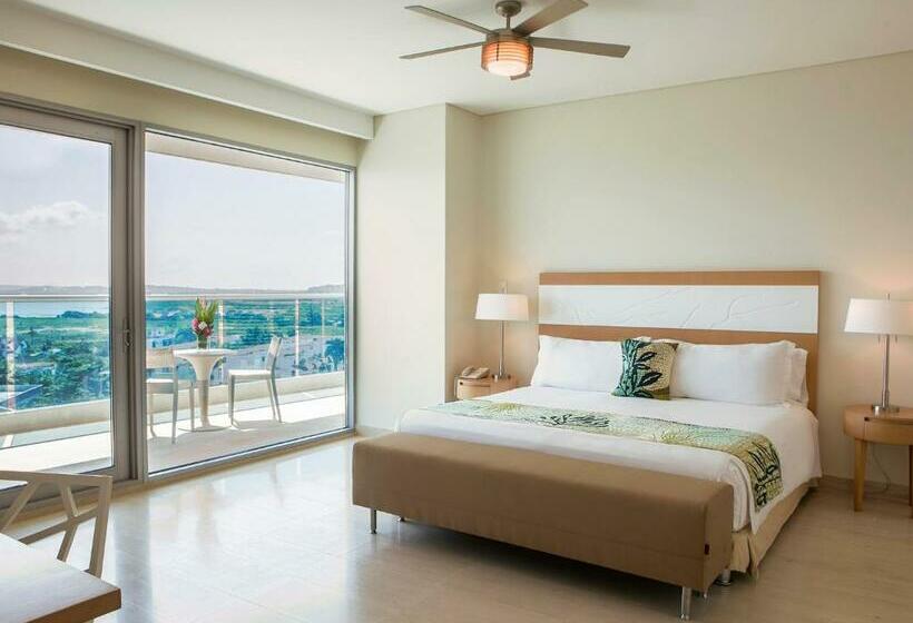 غرفة تنفيذية, Las Americas Torre Del Mar