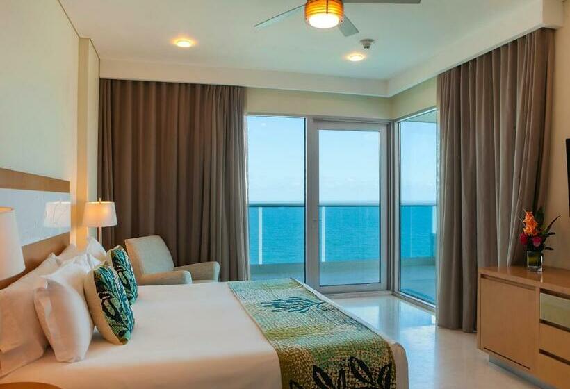 جناح جونيور, Las Americas Torre Del Mar