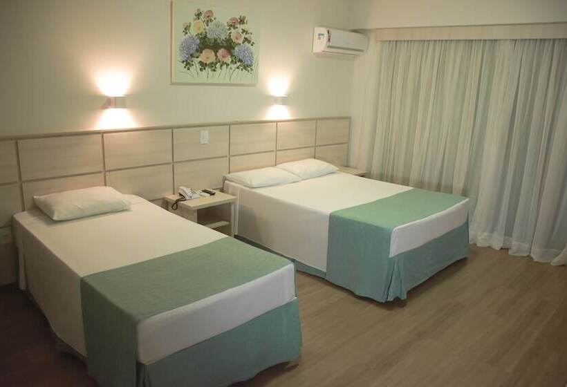 豪华三人间, Nacional Inn Foz Do Iguaçu