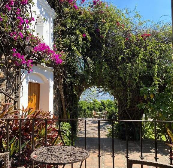 סוויטה, Posada Del Tepozteco   Hotel & Gallery