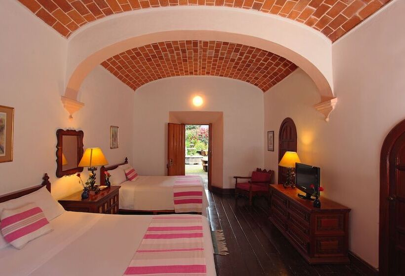 חדר סטנדרט, Posada Del Tepozteco   Hotel & Gallery