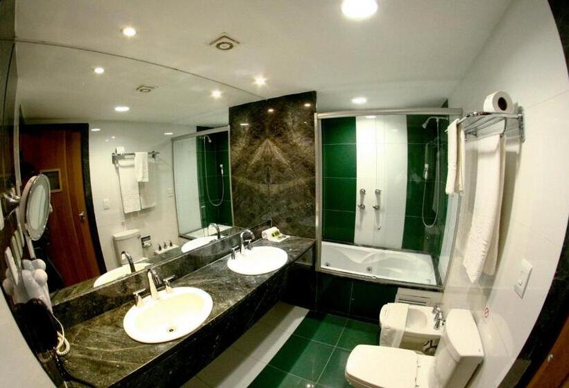 小型套房, Royal Macae Palace