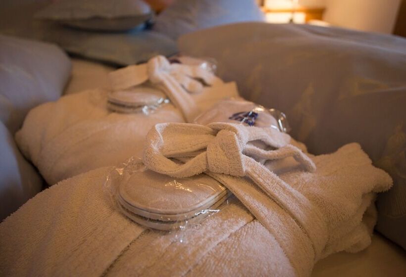 带阳台的标准单人间, Solstein