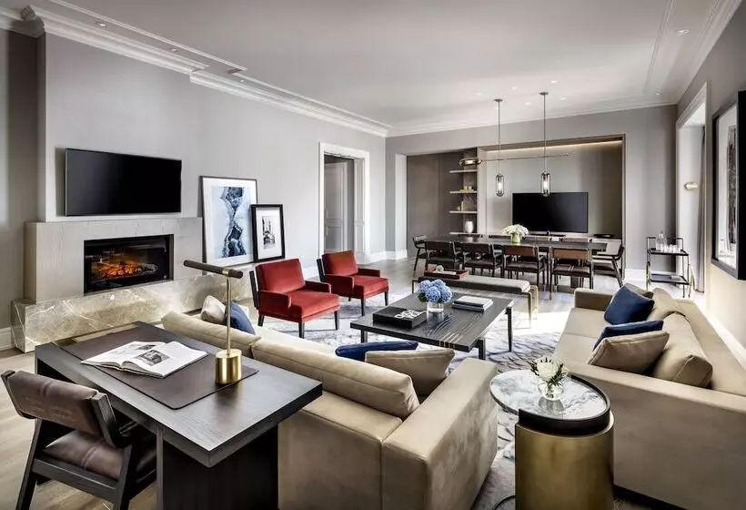 سوئیت 2 خوابه, The St. Regis Toronto