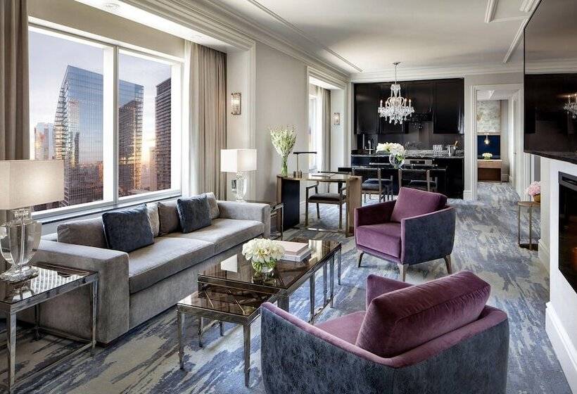 جناح غرفتين نوم, The St. Regis Toronto