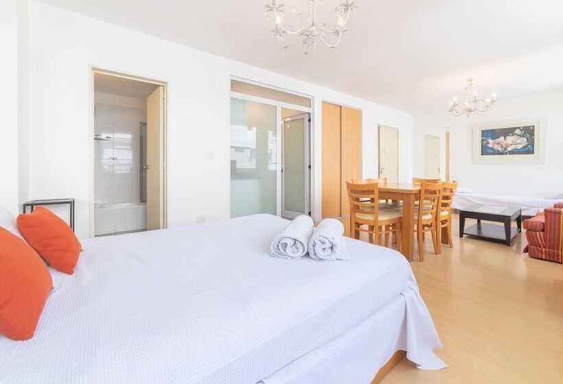 استودیوی استاندارد, Sunlight Recoleta Apartments