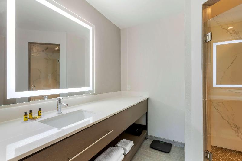 استودیوی استاندارد, Sunlight Recoleta Apartments