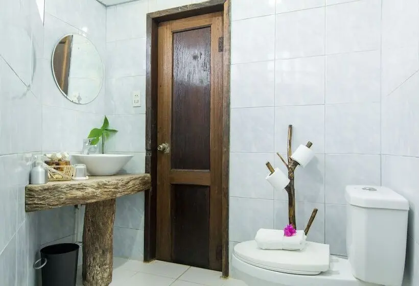 スーペリアファミリールーム, Oldwoods By The Sea Nature Resort   Pangasinan