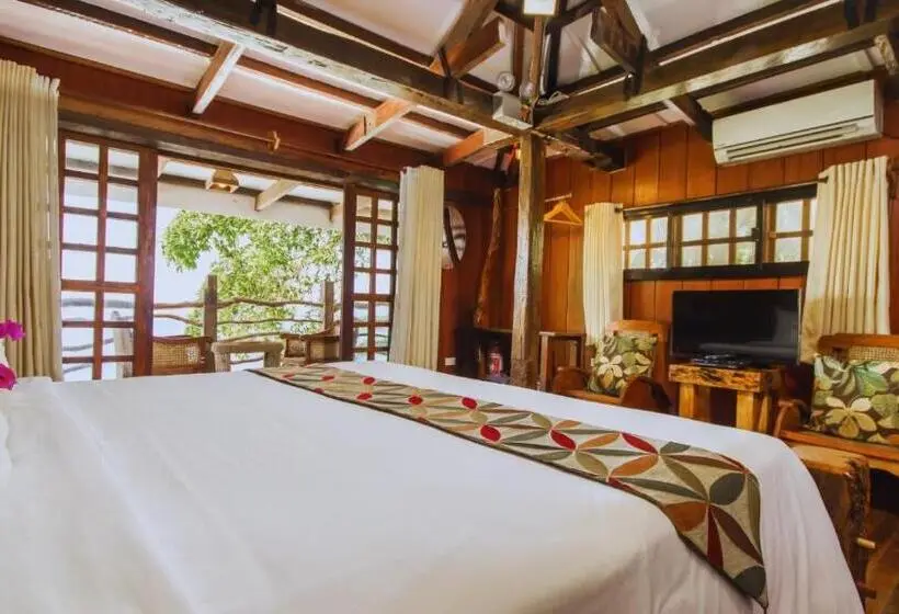 オーシャンビューデラックスルーム, Oldwoods By The Sea Nature Resort   Pangasinan