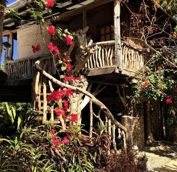 디럭스 패밀리 룸, Oldwoods By The Sea Nature Resort Pangasinan