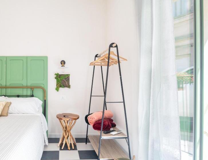 수피리어 패밀리 룸, A Calata