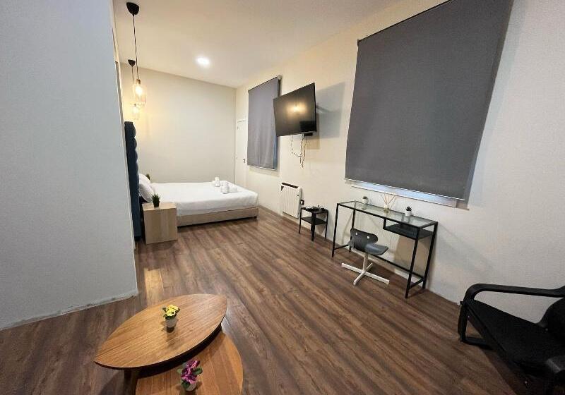 اتاق استاندارد چهار تخته, Montera Center Madrid