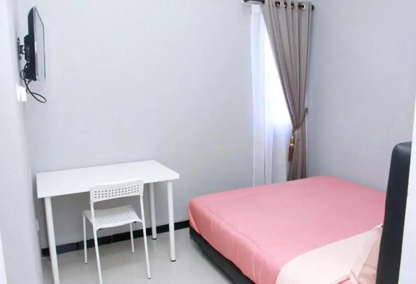 スタンダードルーム, Griya Loka 1 Syariah Near Rsud Dr Kariadi Mitra Reddoorz