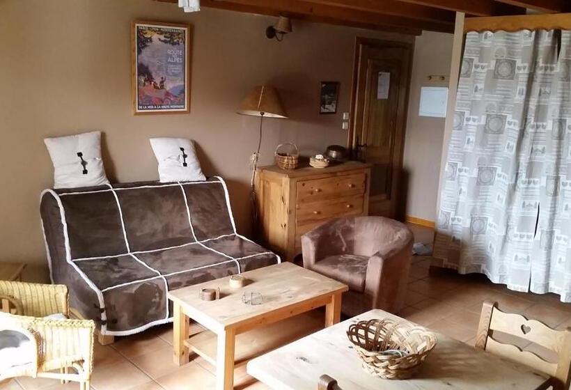 استودیو استاندارد با چشم‌انداز باغ, à La Petite Maison