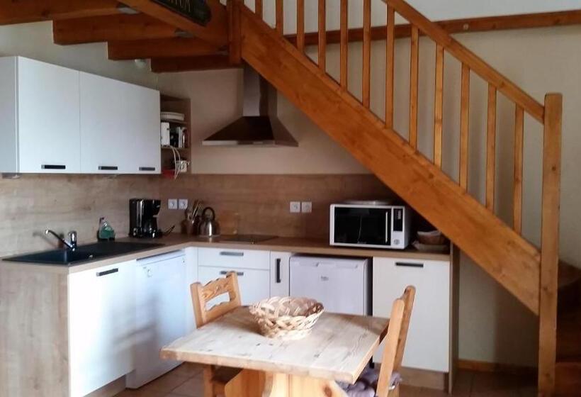Студио Стандарт Вид на Сад, à La Petite Maison