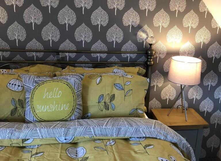 スイート, The Little Angel